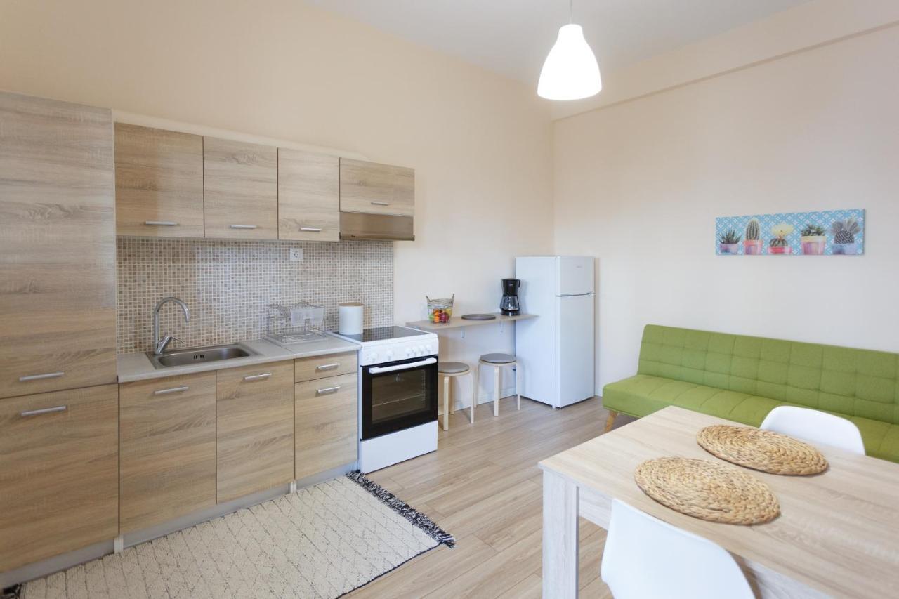 Centro Home Каламата Екстериор снимка