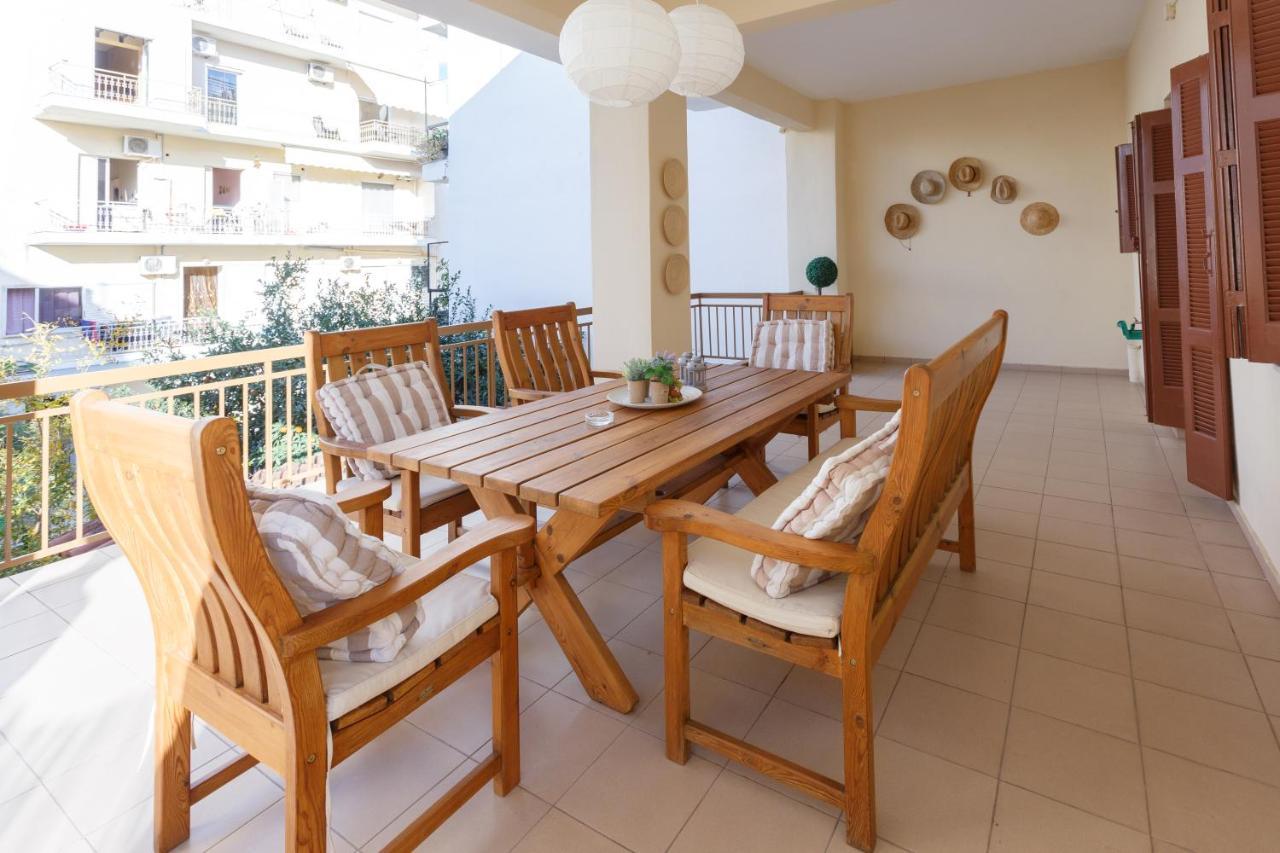 Centro Home Каламата Екстериор снимка