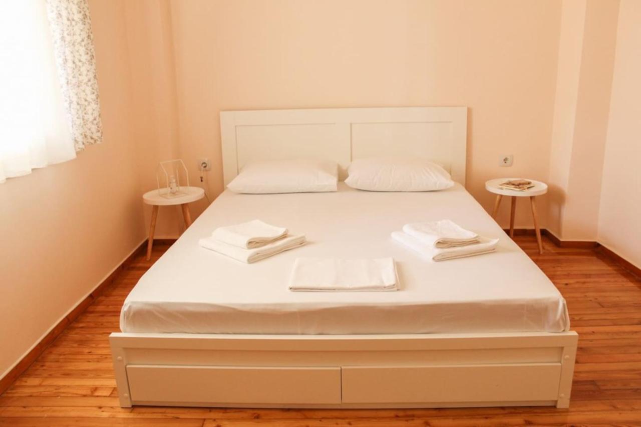 Centro Home Каламата Екстериор снимка