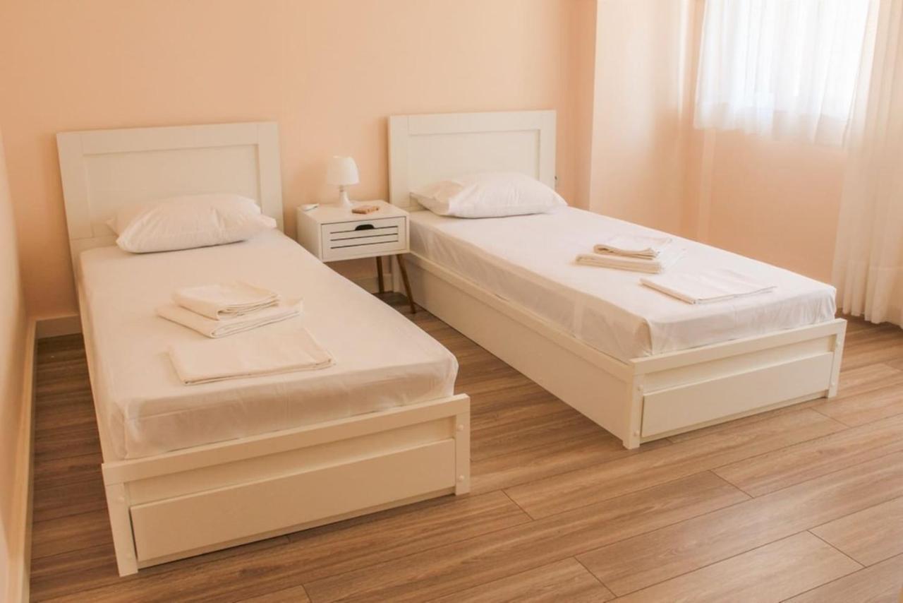 Centro Home Каламата Екстериор снимка